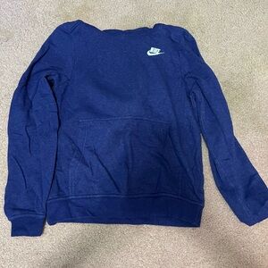 women’s nike sweatshirt